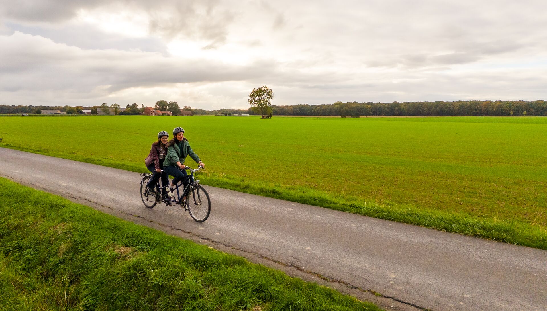 Finest Cycling Routes-302 Watou