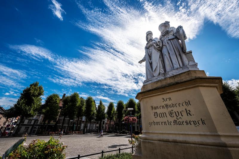 Marktplein Maaseik (c) Jonathan Ramael