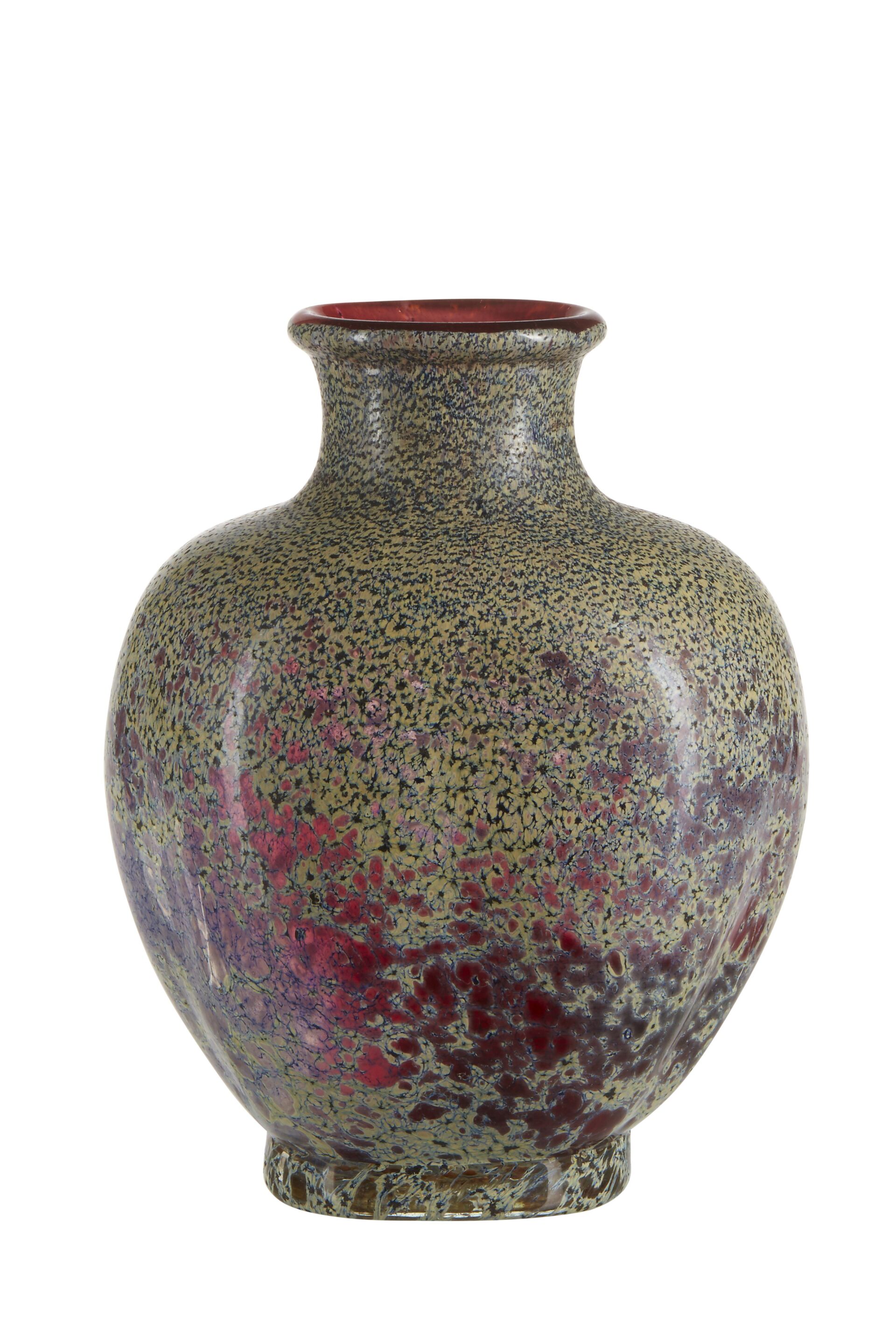 Amberkleurige vaas versierd met metaaloxiden Ontwerp Yvonne Serruys