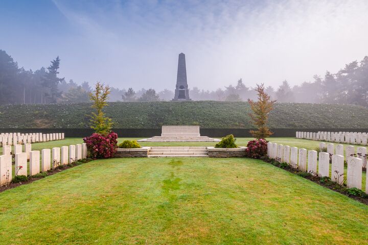 In Flanders Fields Buttes new british cemetery, Polygoonbos, Zonnebeke (c) Bart Heirweg (2)