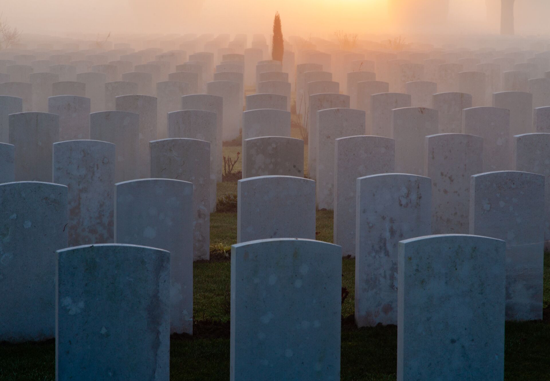 Tyne Cot, Passendale, Zonneneke (c) Bart Heirweg (1)
