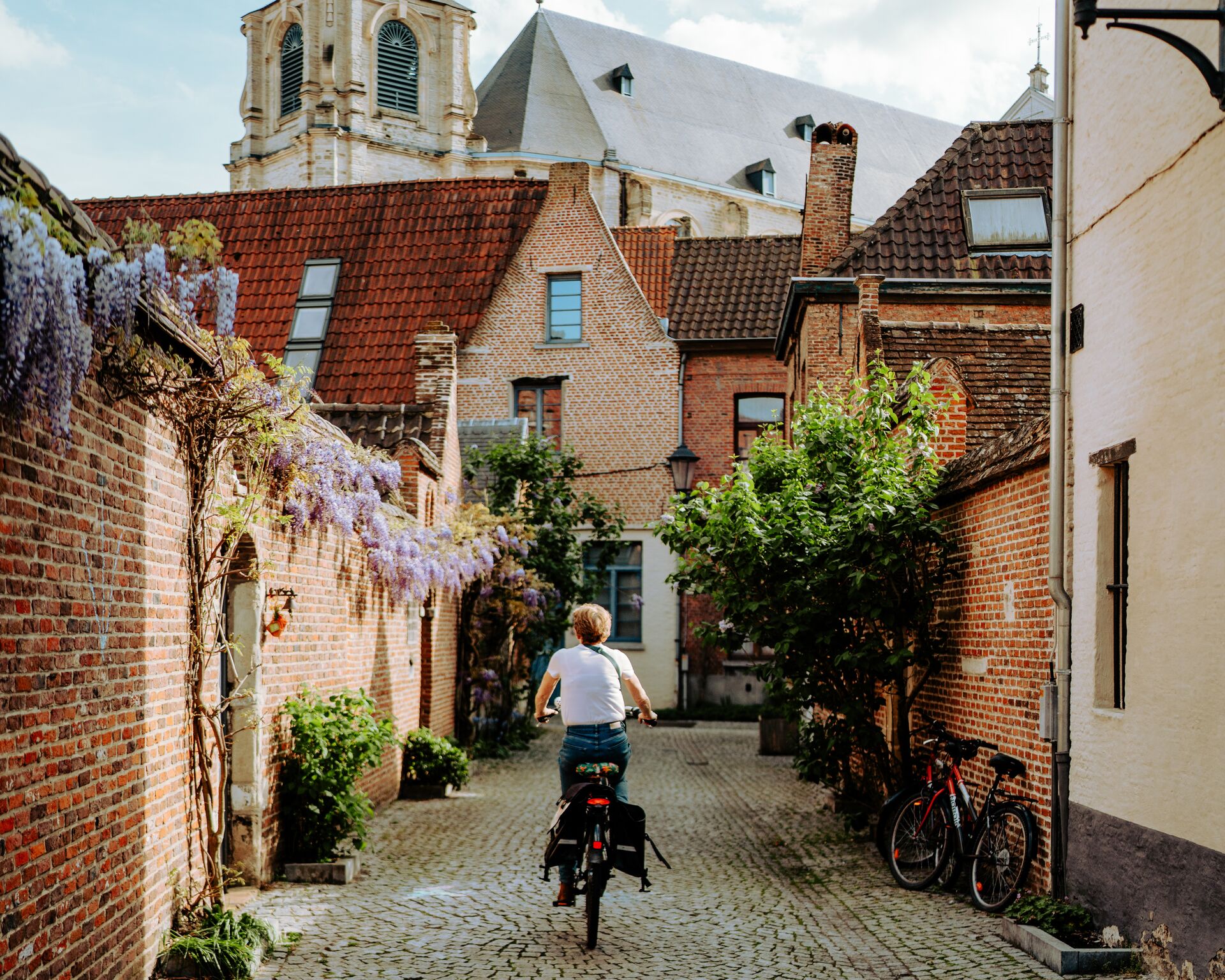 Begijnhof (c)Visit Mechelen