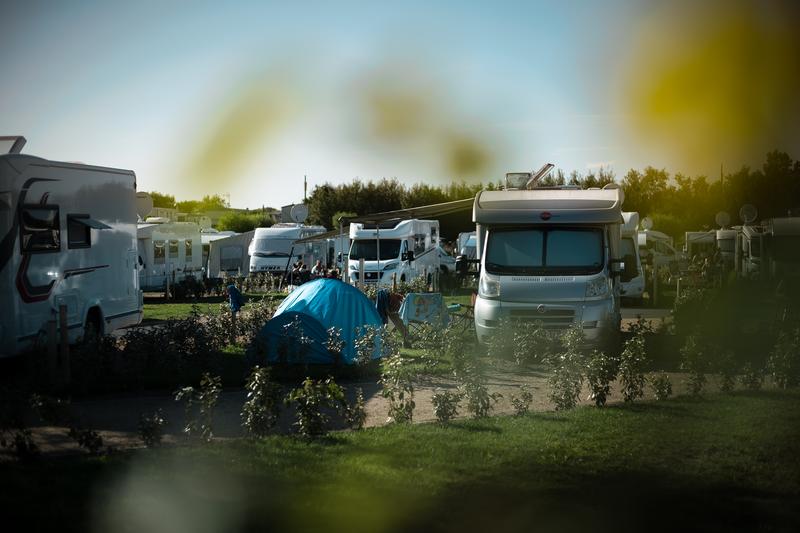 Foto van een camping.