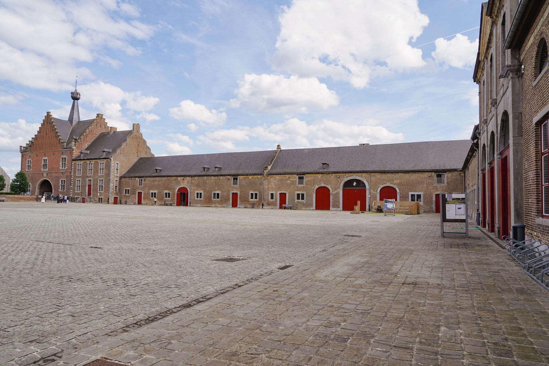 De Abdij van Herkenrode, een voormalig klooster voor cisterciënzerinnen met abdijhoeve en bedrijfsgebouwen, is gelegen op de zuidelijke Demeroever in Kuringen, een deelgemeente van de stad Hasselt in Belgisch-Limburg. Abdij Herkenrode