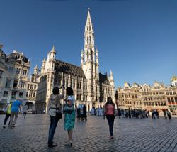 city-hall-at-grand-place-brussels-1 © Milo Profi