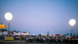 copyright always obligatory Caribbean festival at coast Bredene © H.L. Weichselbaum