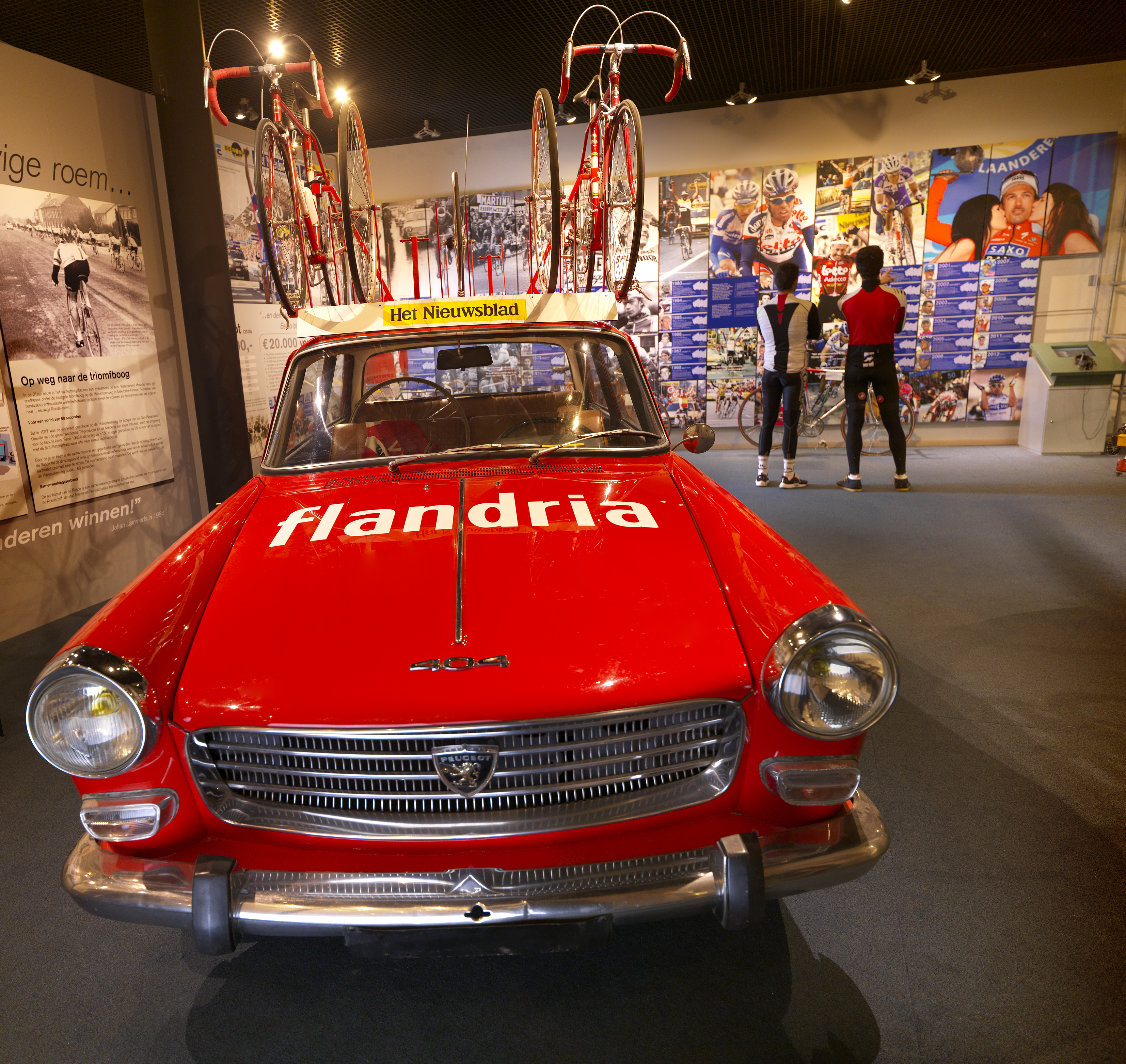 Centrum Ronde van Vlaanderen - car © milo profi fotografie