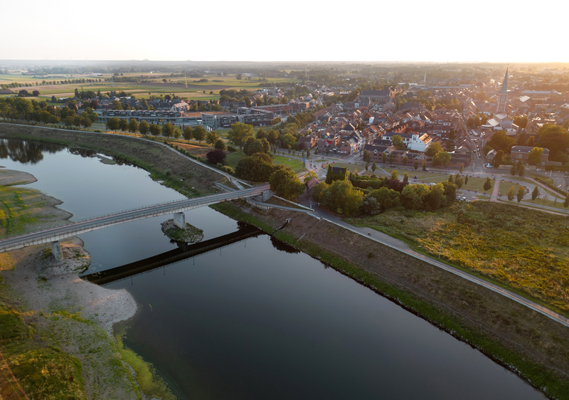 Parco paesaggistico della Valle del Maas. Il paesaggio della Valle del Maas a Maaseik visto dall'alto.