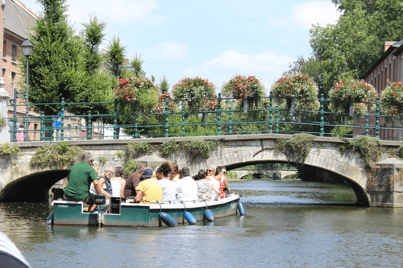 Iedereen Verdient Vakantie, Fotoshoot Lier 2018 Iedereen Verdient Vakantie, Fotoshoot Lier 2018 47 © Robert Boons, Jacky Geboers en Geertrui Van Hauwaert