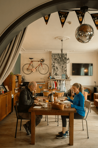 Iconic Cycle Routes | Icoonfietsroutes - Veggie Wayfarer 