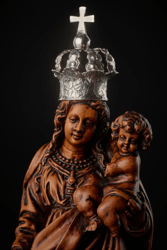 Vrouwelijke Vlaamse Meesters in Hof van Busleyden Maria Faydherbe - Maria met kind - Hof van Busleyden(c) Jo Exelmans